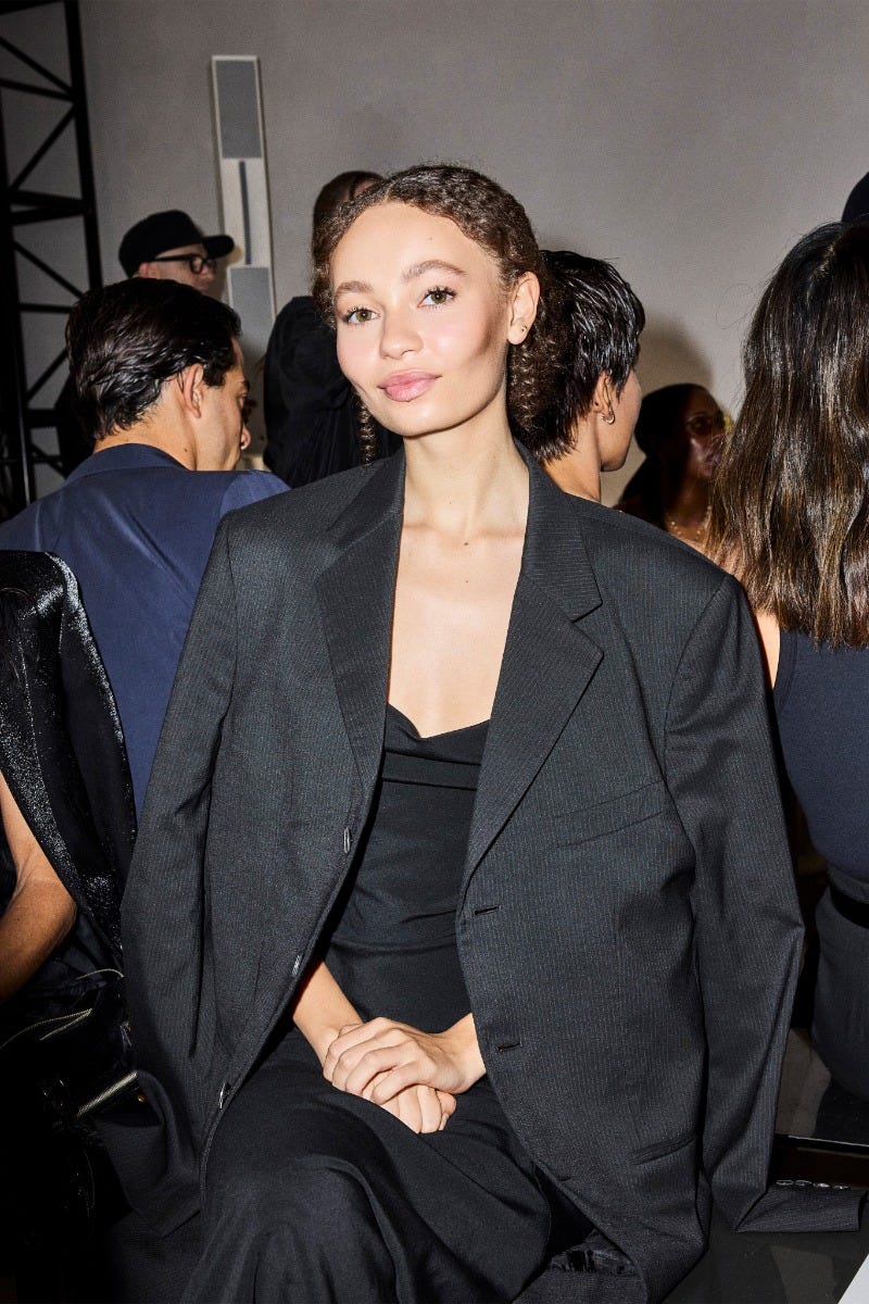 <p style="line-height: 20px; text-align: left;"><span style="font-family: 'Klein Web 55 Regular'; color: #ffffff; font-size: 14px; letter-spacing: 0.3px;">Nico Parker</span></p>