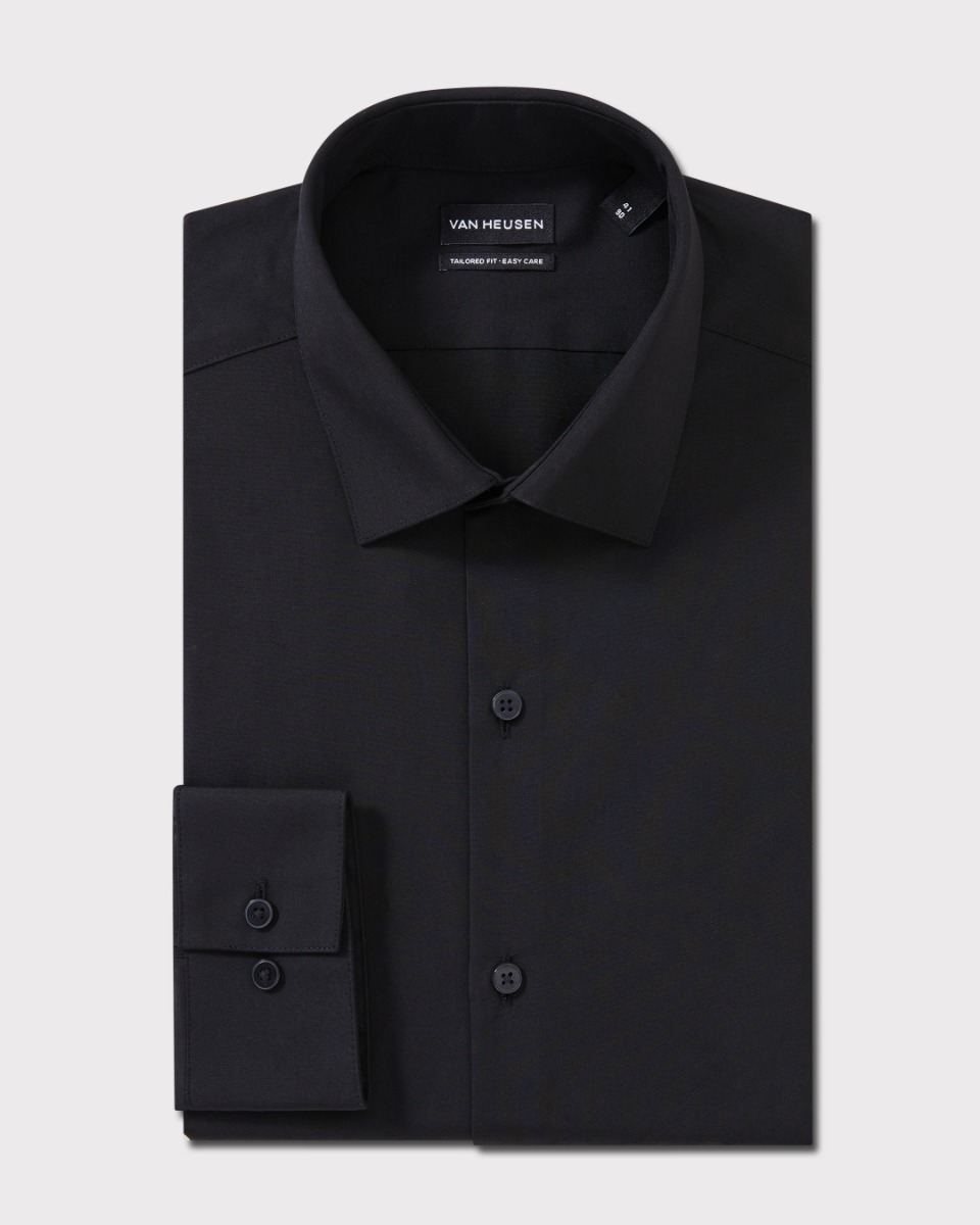 <p style="text-align: left;"> <a href="/euro-tailored-fit-shirt-solid-black-e101_bblk" style="color: #000000;">Tailored Fit Shirt Solid</a> </p>